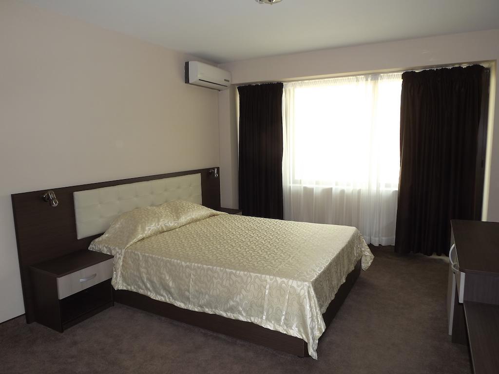 Hotel Bulgaria Petrich (Blagoevgrad) Bilik gambar